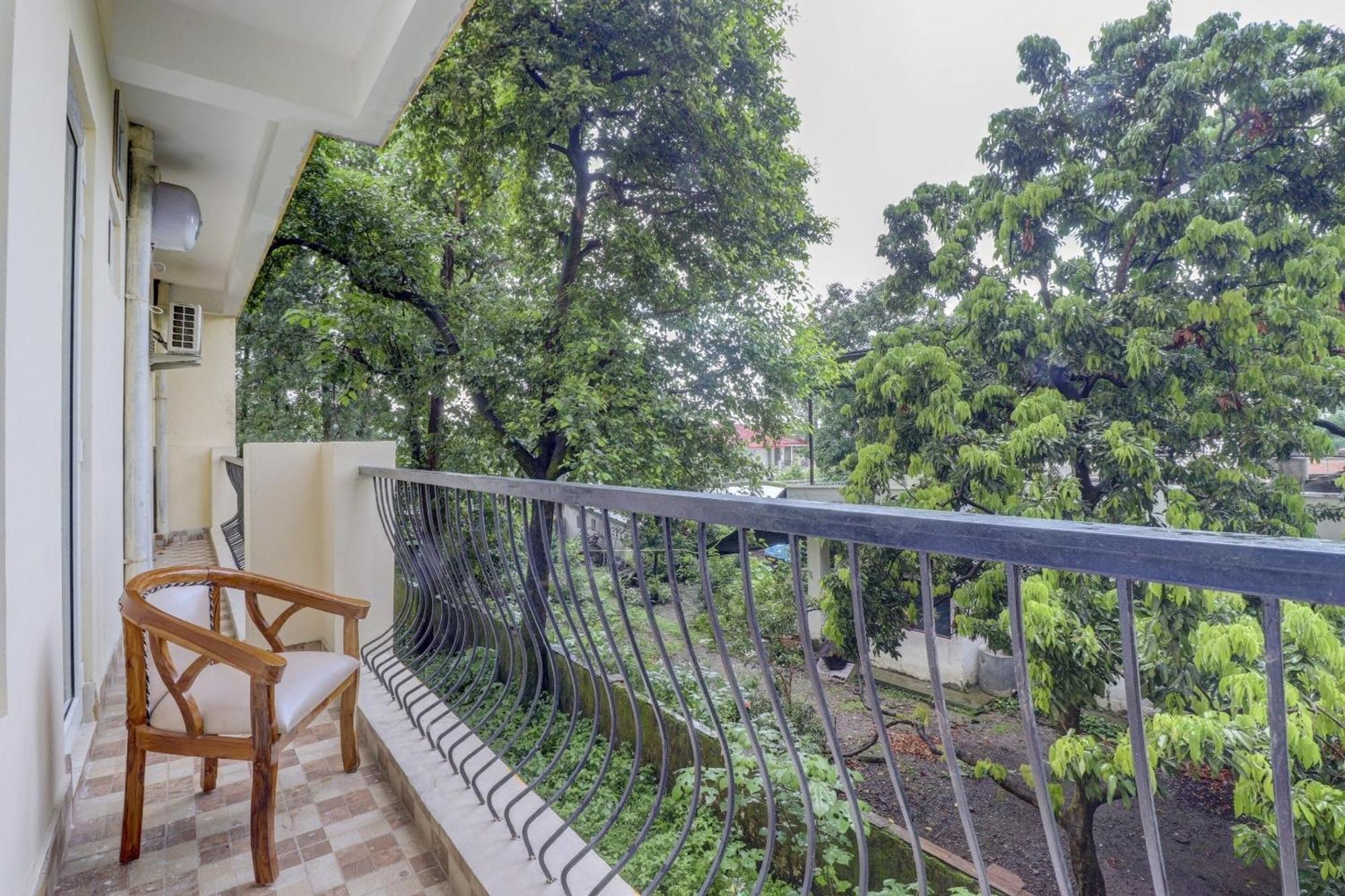 Super Capital O Crestwood Inn دهرادون المظهر الخارجي الصورة