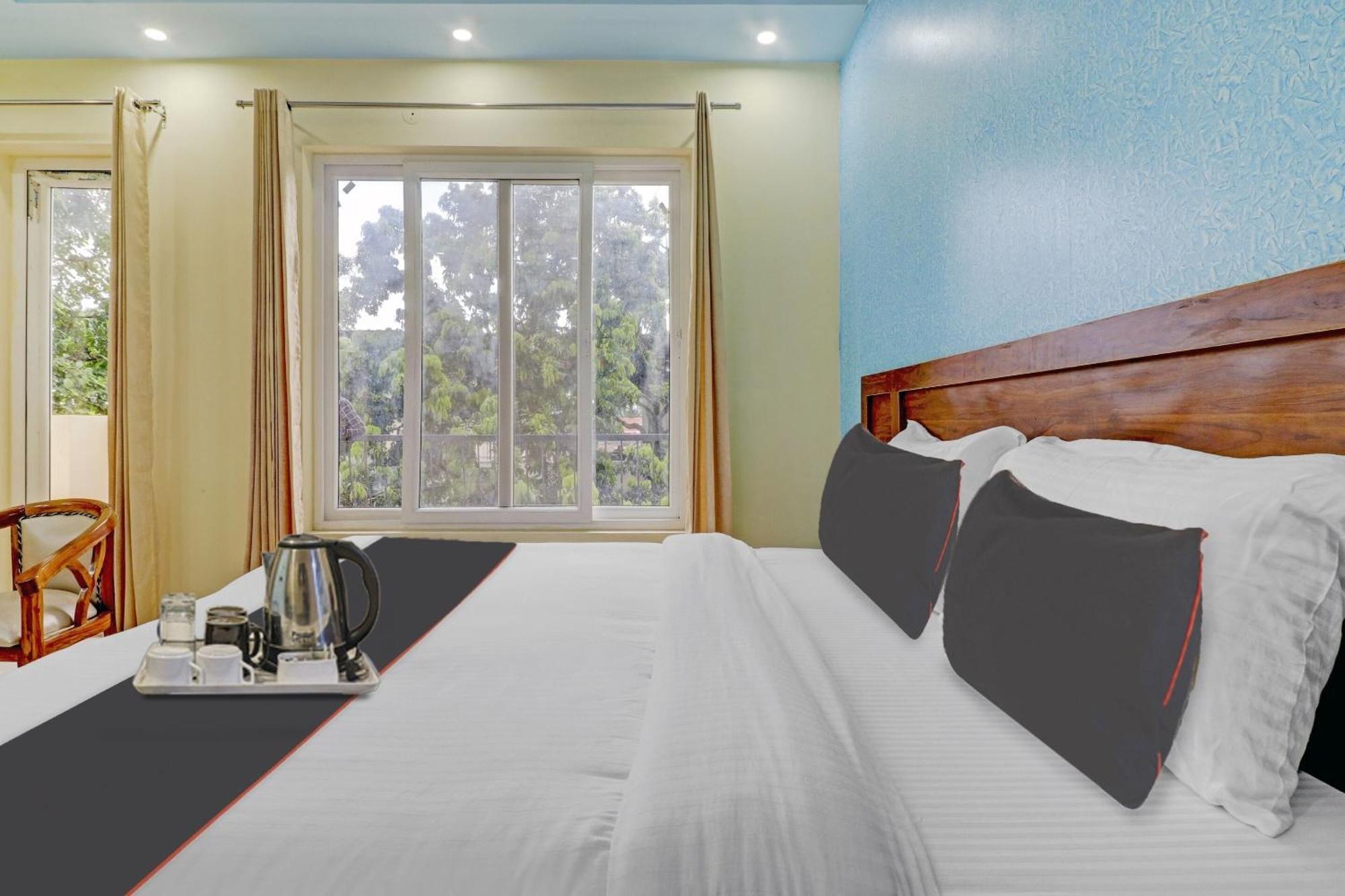 Super Capital O Crestwood Inn دهرادون المظهر الخارجي الصورة